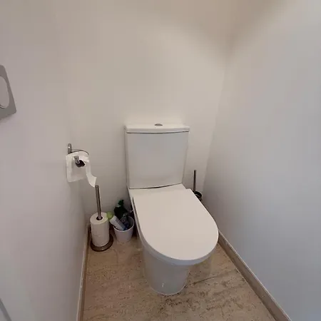 Apartment Spacious 2-bedroom Sea View With Parking In Palm Cannes